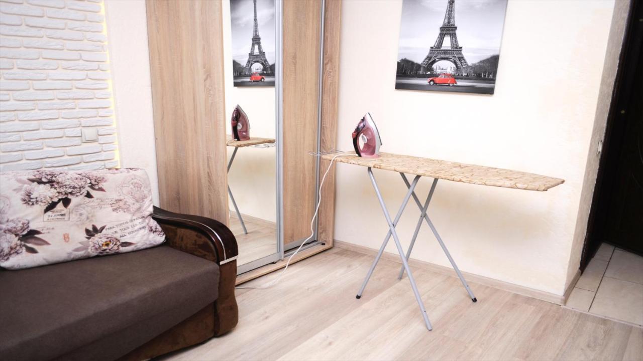 Залізнична 49 "Хочу Цю!" Apartment Ivano-Frankivsk Luaran gambar